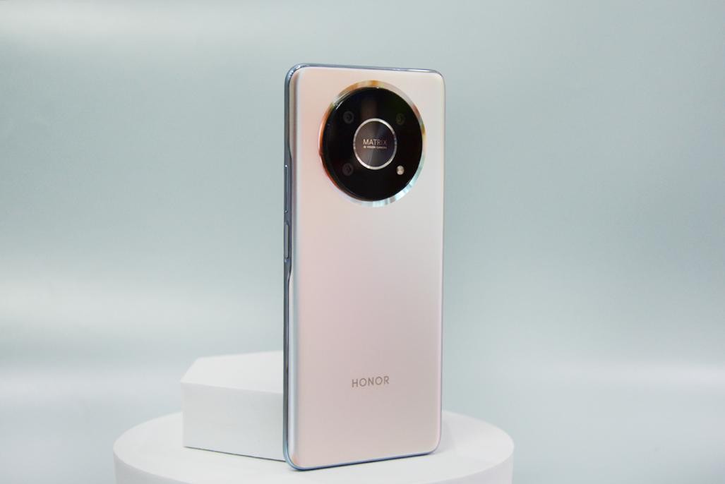 十一购机怎么选,这四款荣耀手机满足所有需求,全方位覆盖