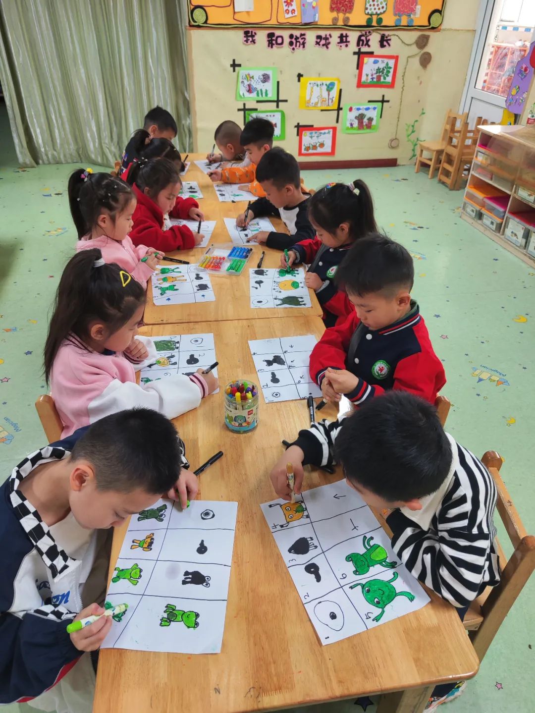 新绛县幼儿园【中四班班本课程】遇见蝌蚪