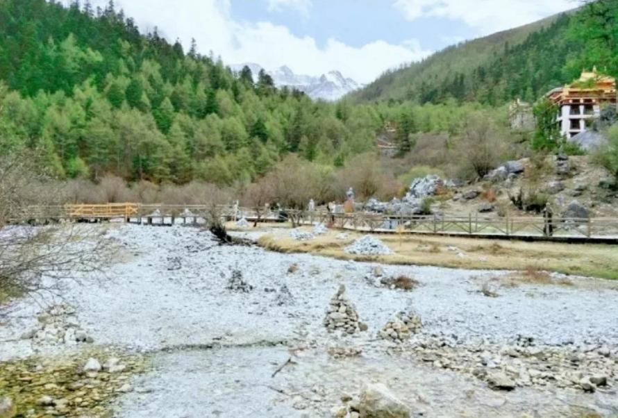 四川稻城亚丁游玩攻略,稻城亚丁旅游攻略景点大全图