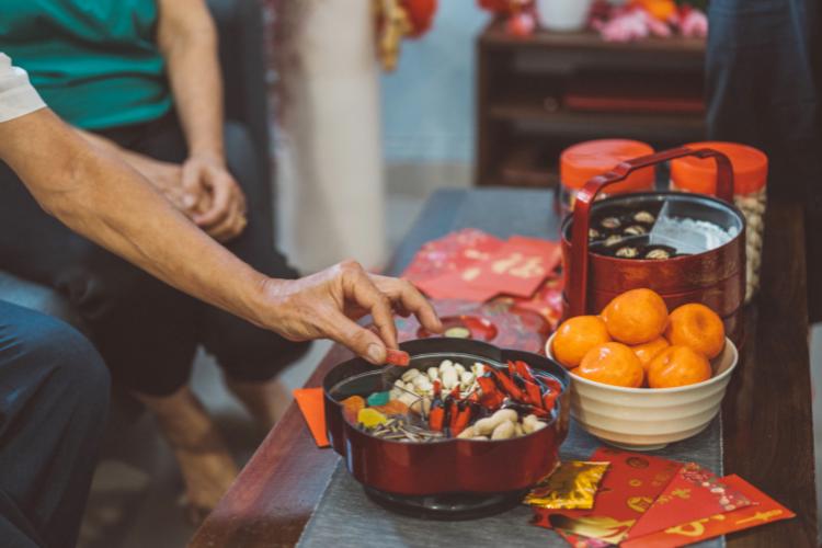 过年习俗完整版初一到十五禁忌,初一有什么讲究和习俗