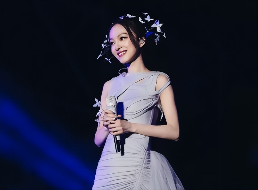 张韶涵经历一场悲痛欲绝的事件,张韶涵亚洲小天后