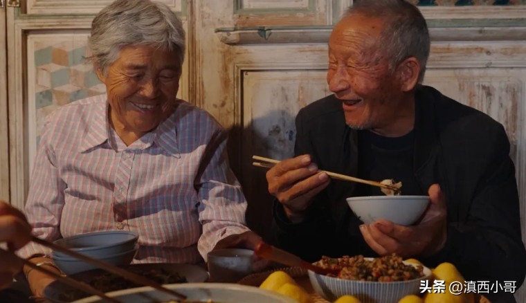 美丽的红宝石石榴,一席一果