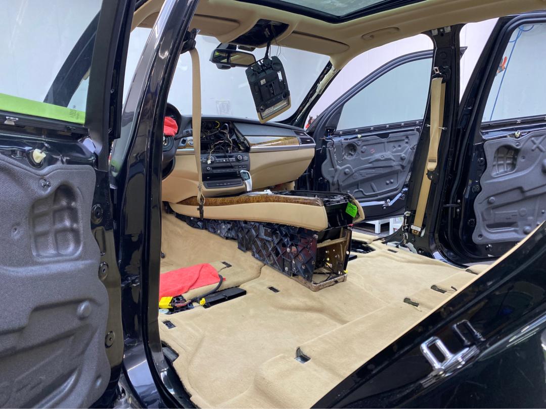 翻新整备一台老x5,翻新08年x5