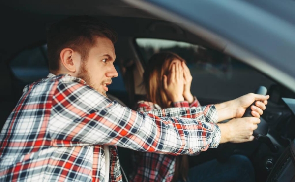 克服开车恐惧紧张心理的有效方法,实习期开车上路怎样消除紧张心理