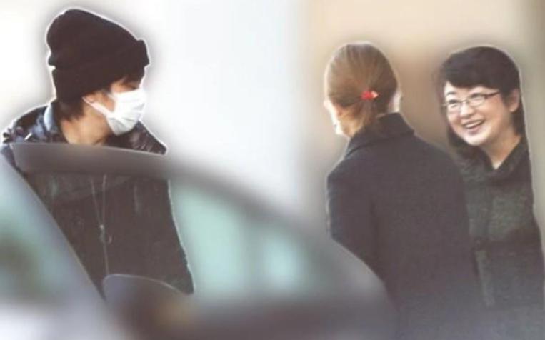 日本70年代女性山口百惠,山口百惠多少岁母亲去世的