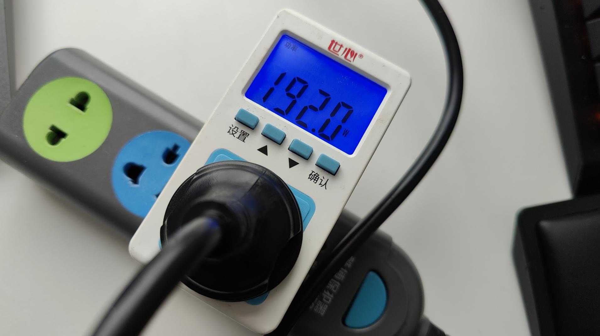 七彩虹将星x15xs,intel超核心显卡750评测