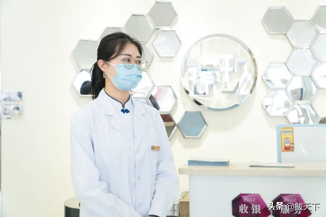 开学季眼视光学中心迎就诊高峰,东城开学季学生配镜迎高峰