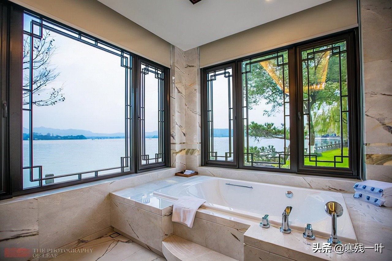 最美杭州西湖断桥夜景,杭州夜西湖美景视频