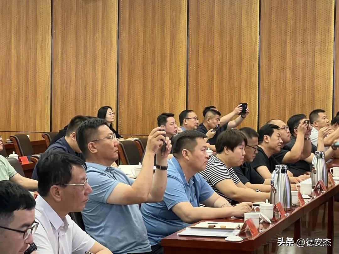 达拉特旗，漠漠达（么么哒）！致敬“中国沙漠度假引领者”！