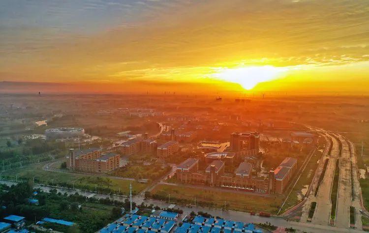 层林尽染的视频号,濮阳医专学历怎么样