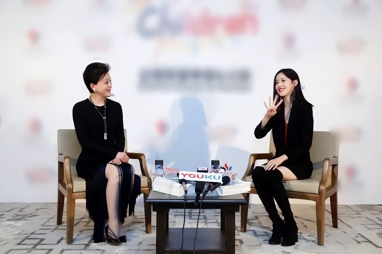 章泽天的成长史,章泽天从小就有野心