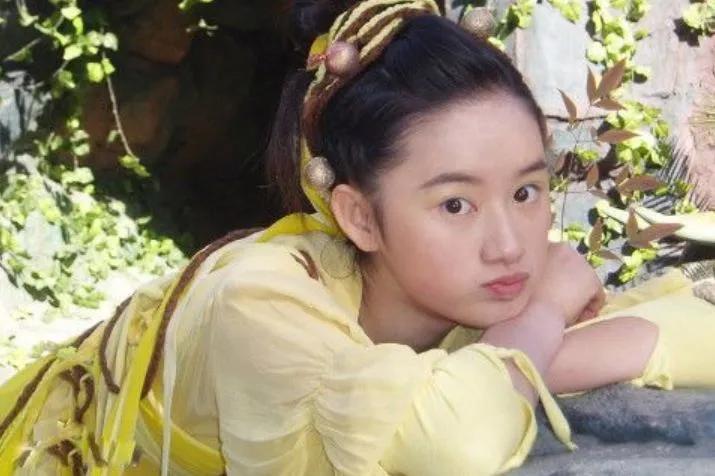 不算特别惊艳却能红的五位女星,长相妩媚却情史干净的五位女星