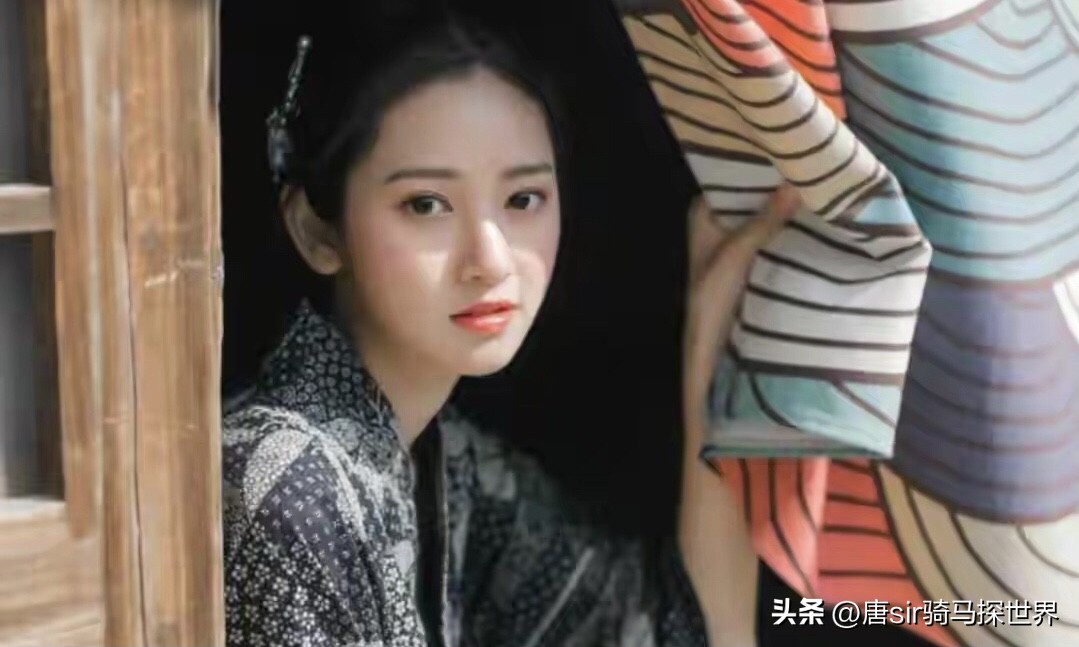 日元贬值给日本人的生活带来重压,日元贬值期间日本人民怎么度过