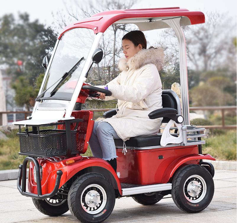 老年四轮小型代步车雨棚,老年电动三轮车自带雨棚合法吗