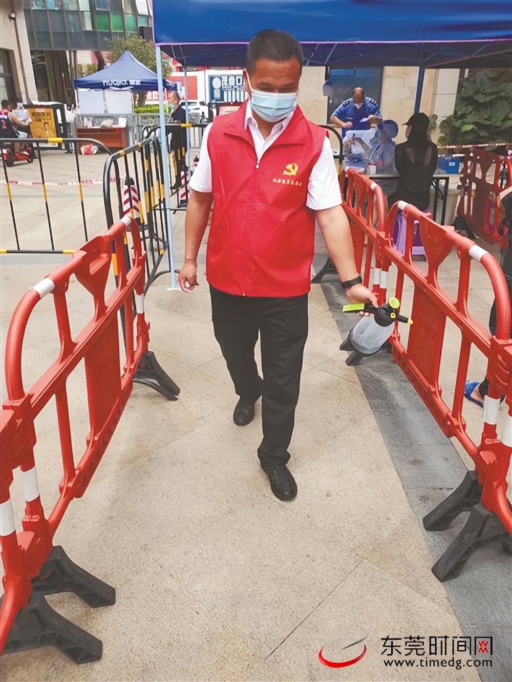 深化社区双报到,深入社区双报到推动社区共建