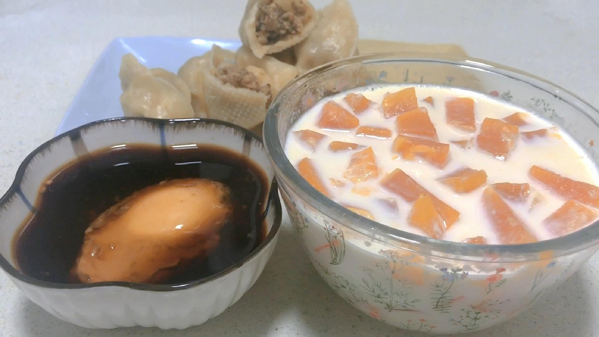 月子第二天，婆婆给我做月子餐，才发现原来月子餐也可以这么好吃