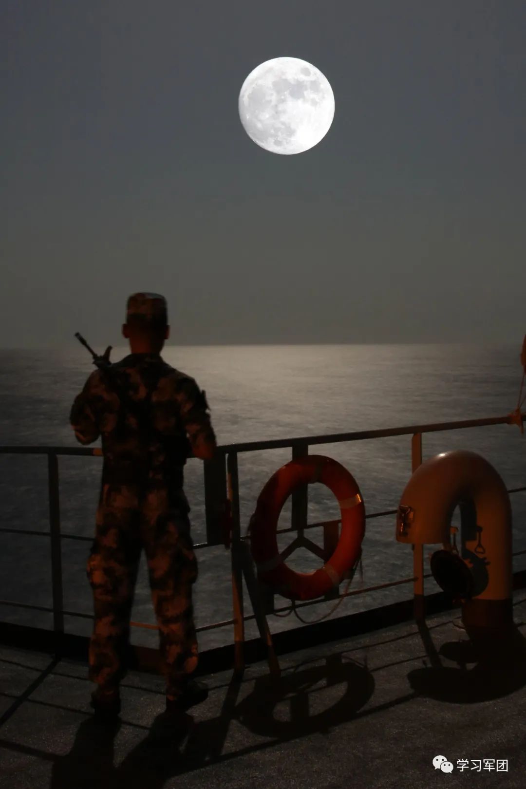 月下大片，专属定制