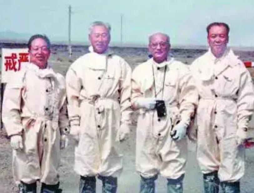 中国研制出原*弹子**后，周总理问如何证明？林俊德拿出一物：我证明