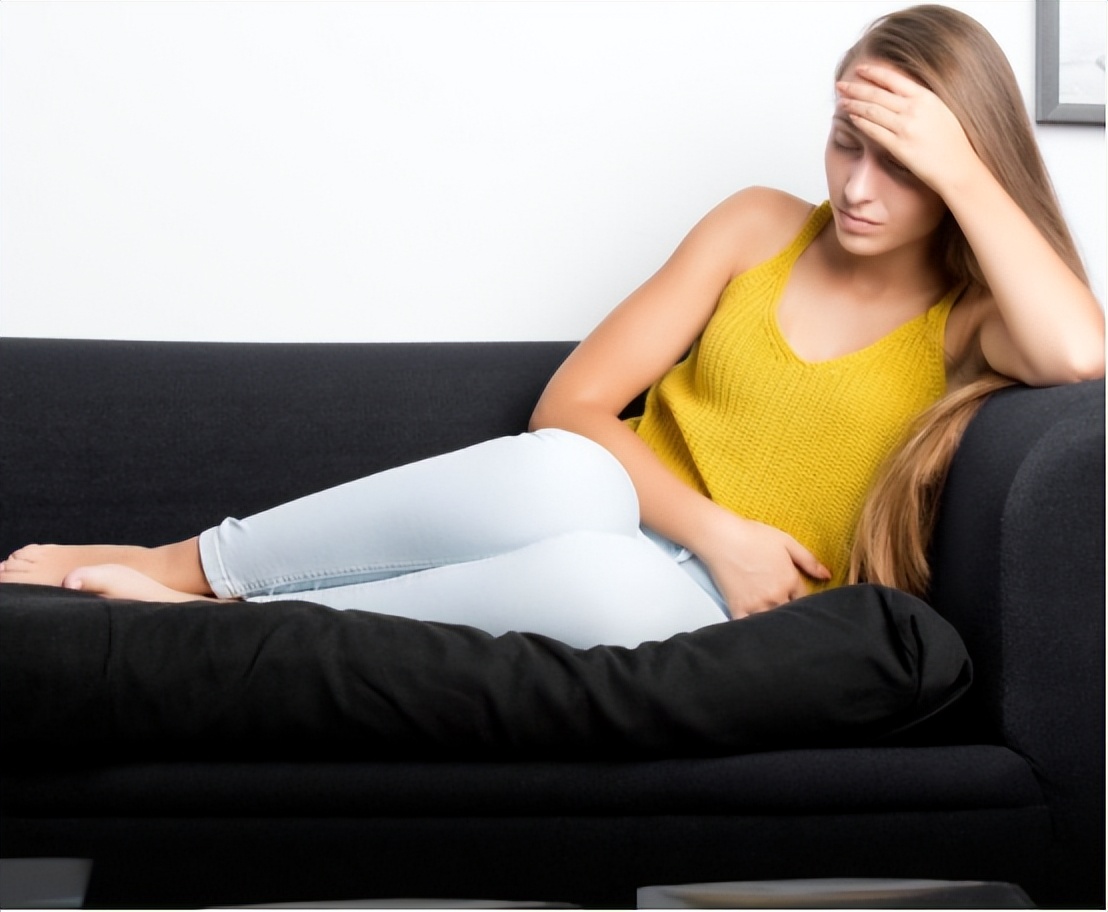 女性有异味发臭怎么回事,女性下部发臭有异味怎么办