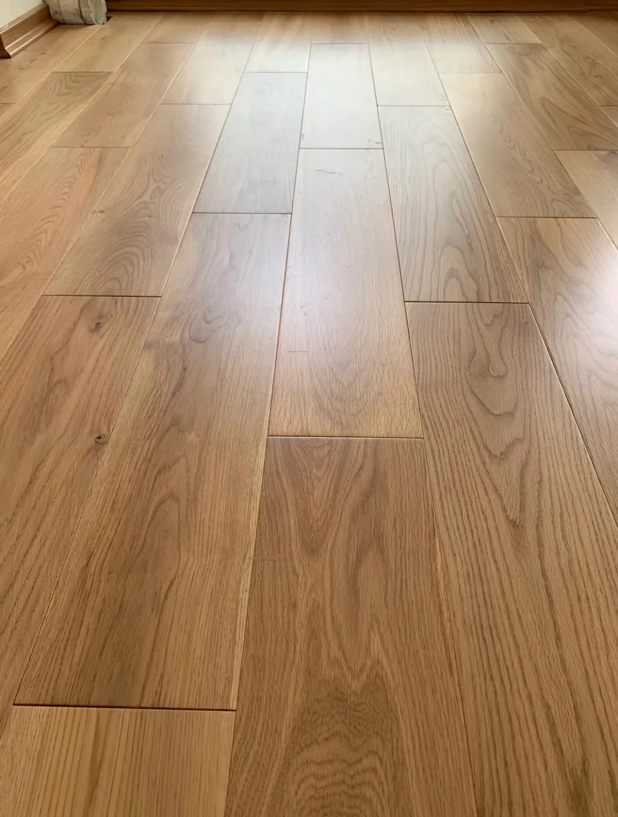 家里地板被换成地板砖,把木地板换成地砖后悔了