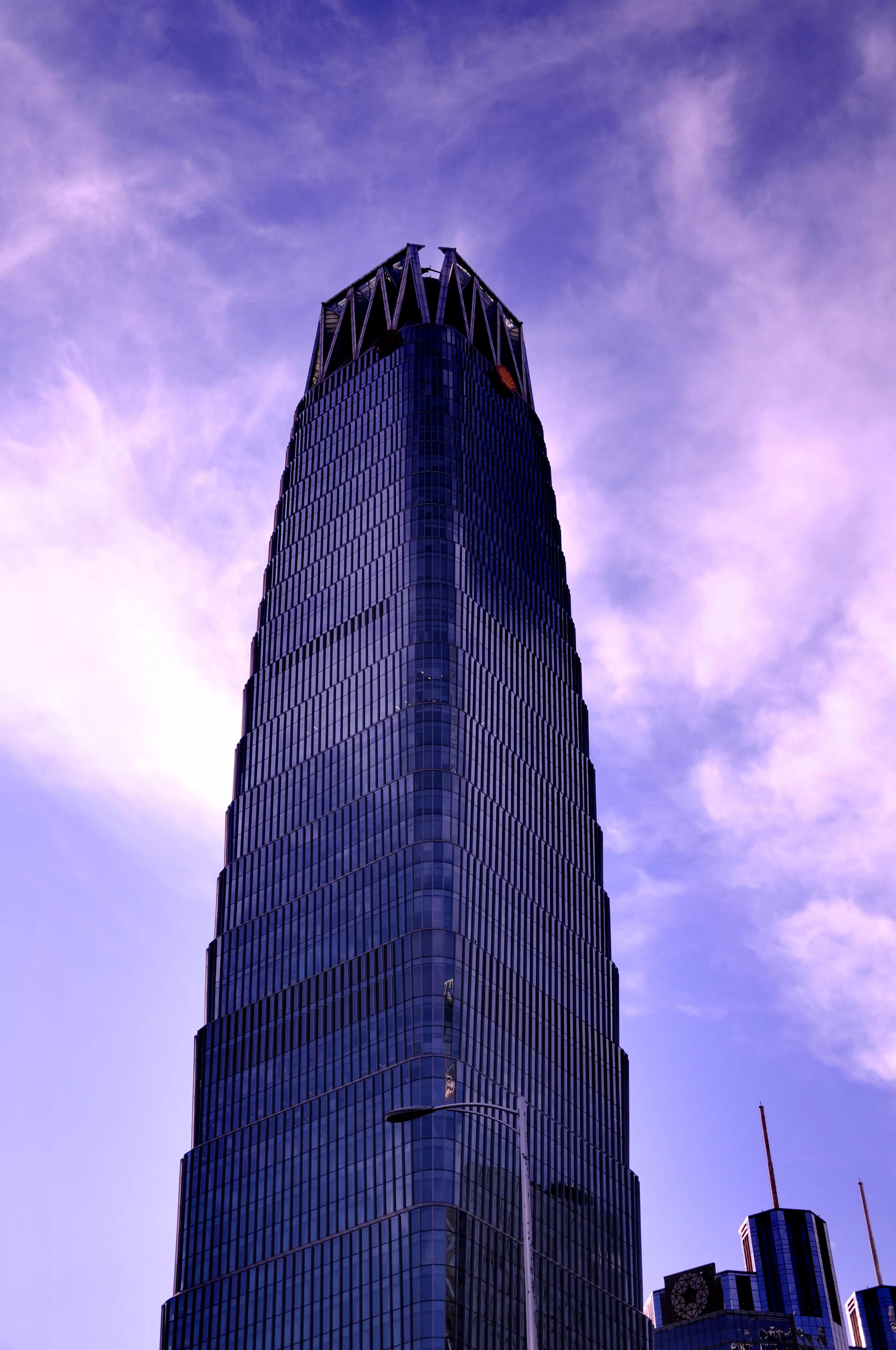 白云下的高楼简笔画,白云下的高山照片