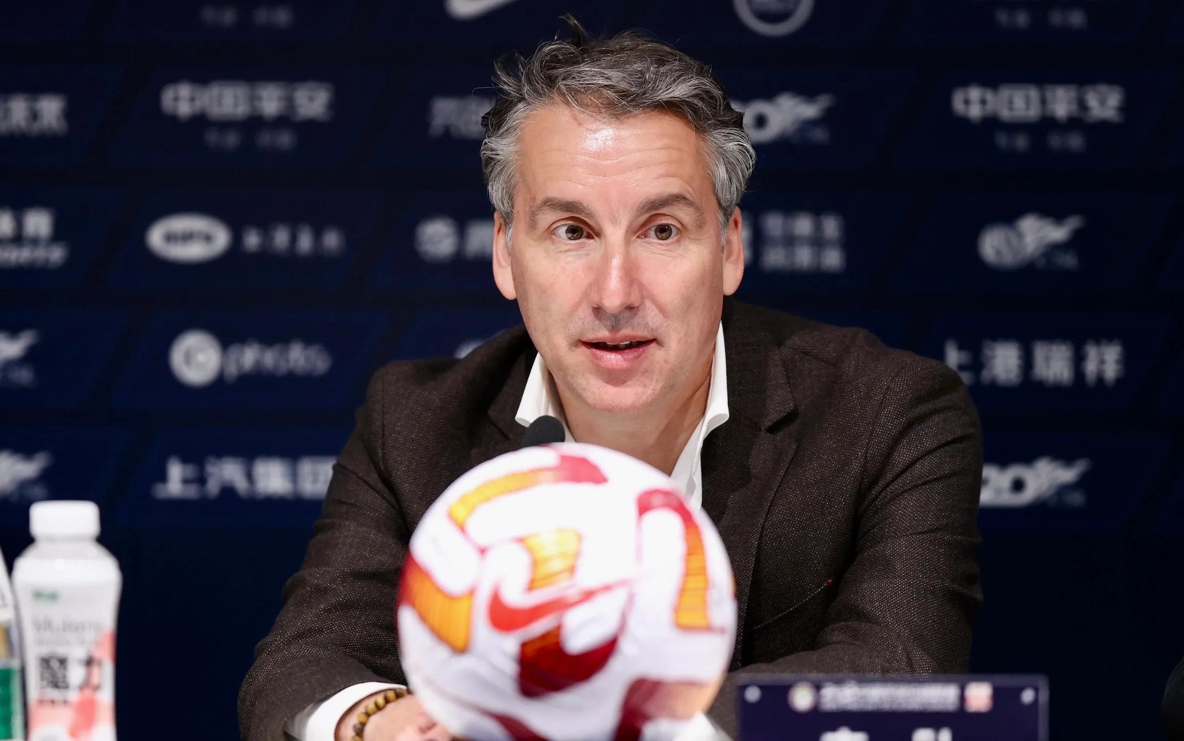 南通支云vs天津津门虎最后任意球,上海港vs天津津门虎