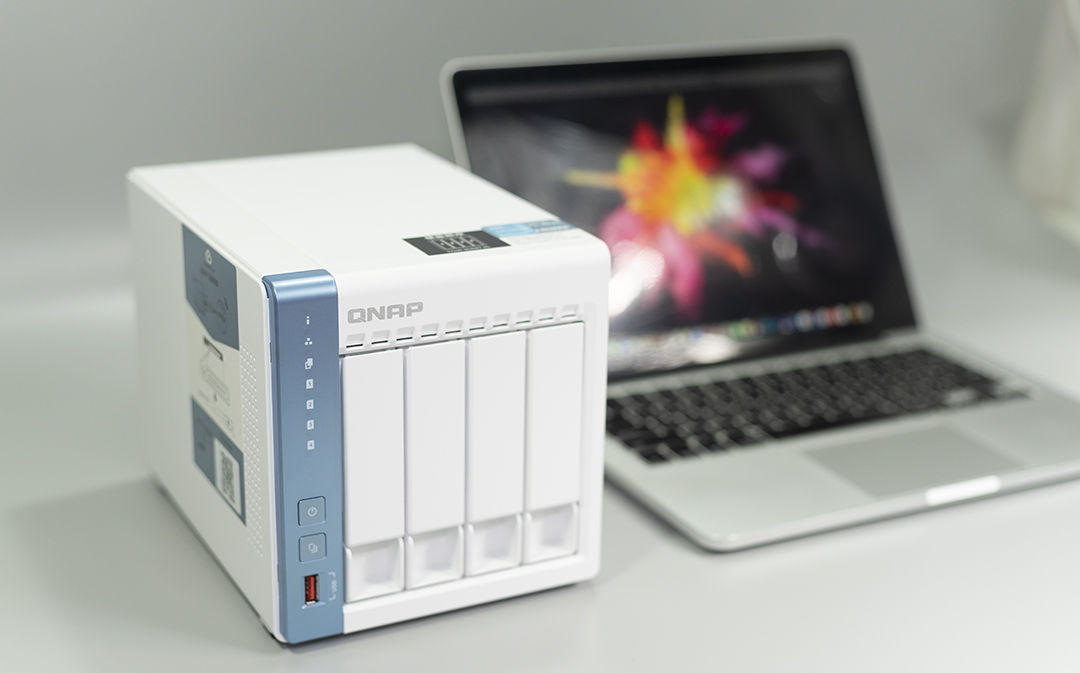 数据不会丢！威联通必备工具：Qsync、HBS3入门教程+红盘Plus简测