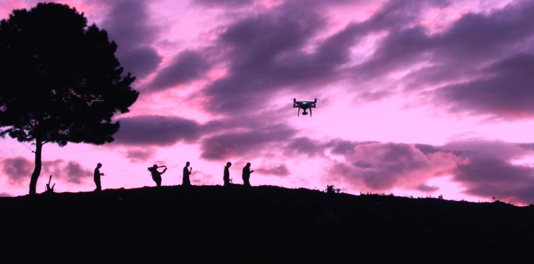 中国人冒死拍的纪录片,一群中国人冒死拍摄