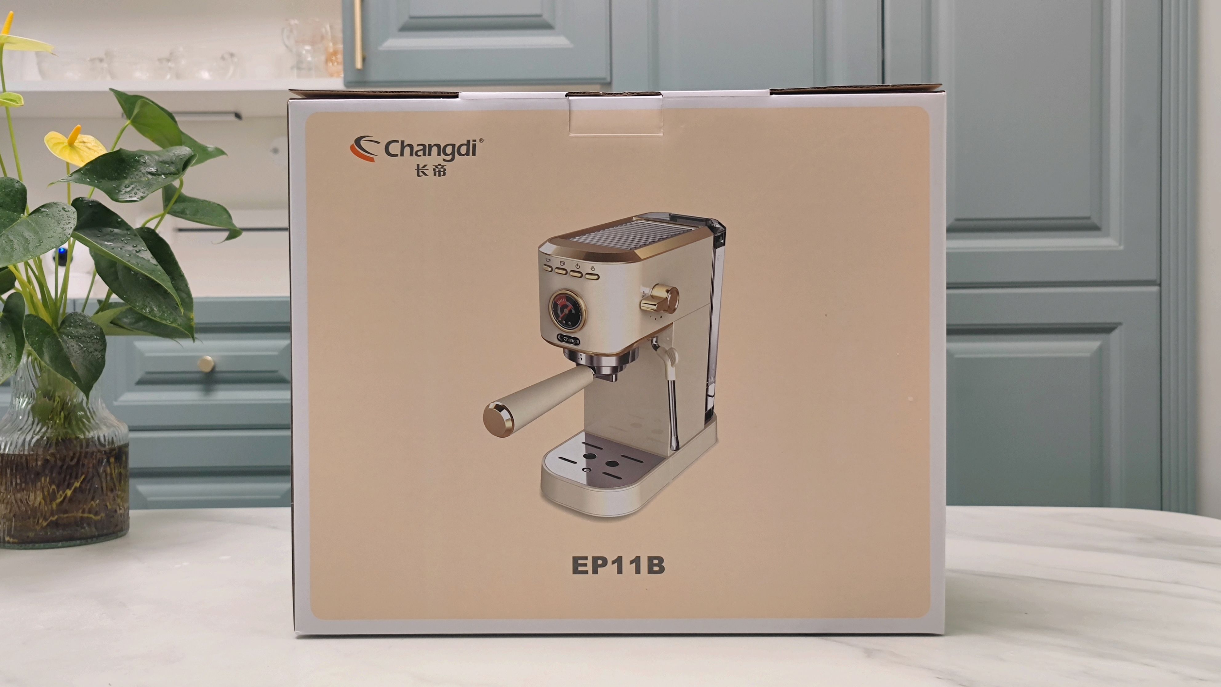 最好的家用半自动意式咖啡机,最新型意式半自动咖啡机