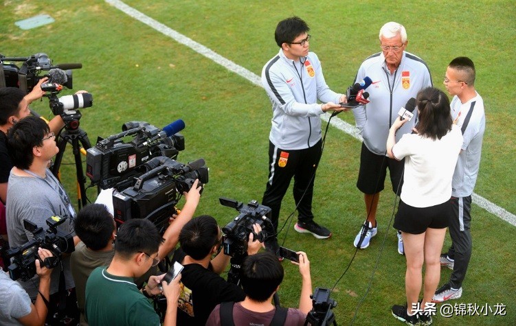 中国男足训练直播录像,男足足球训练有所改变