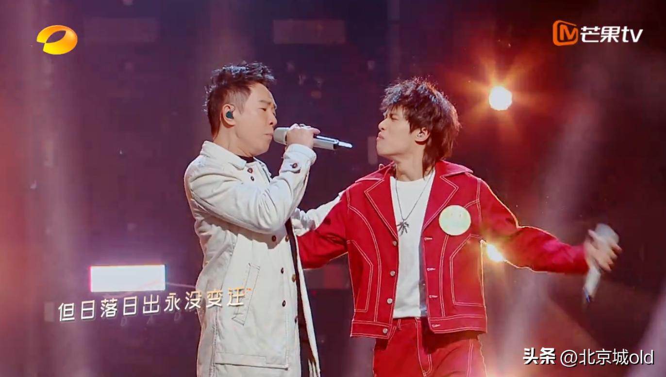 黄贯中隔空对唱黄家驹,黄贯中和黄家驹谁唱得好