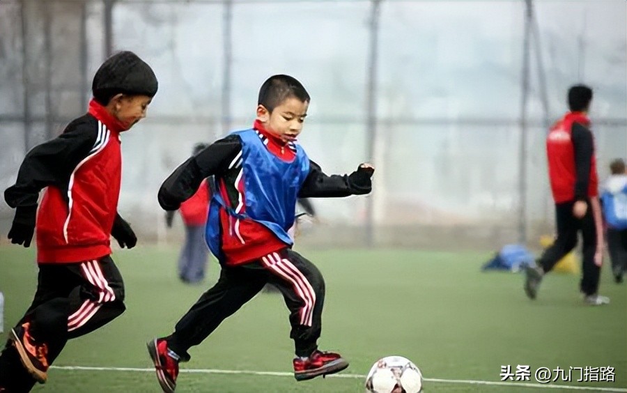 中国足球人口为什么少,浅谈中国足球的现状