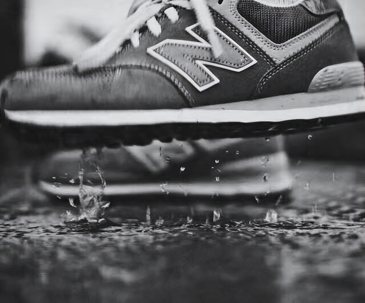 为什么新百伦是中老年男人的战靴？