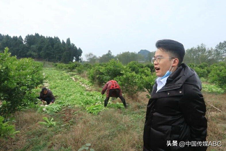 爱心蔬菜送环卫工,感恩蔬菜温暖环卫工人心