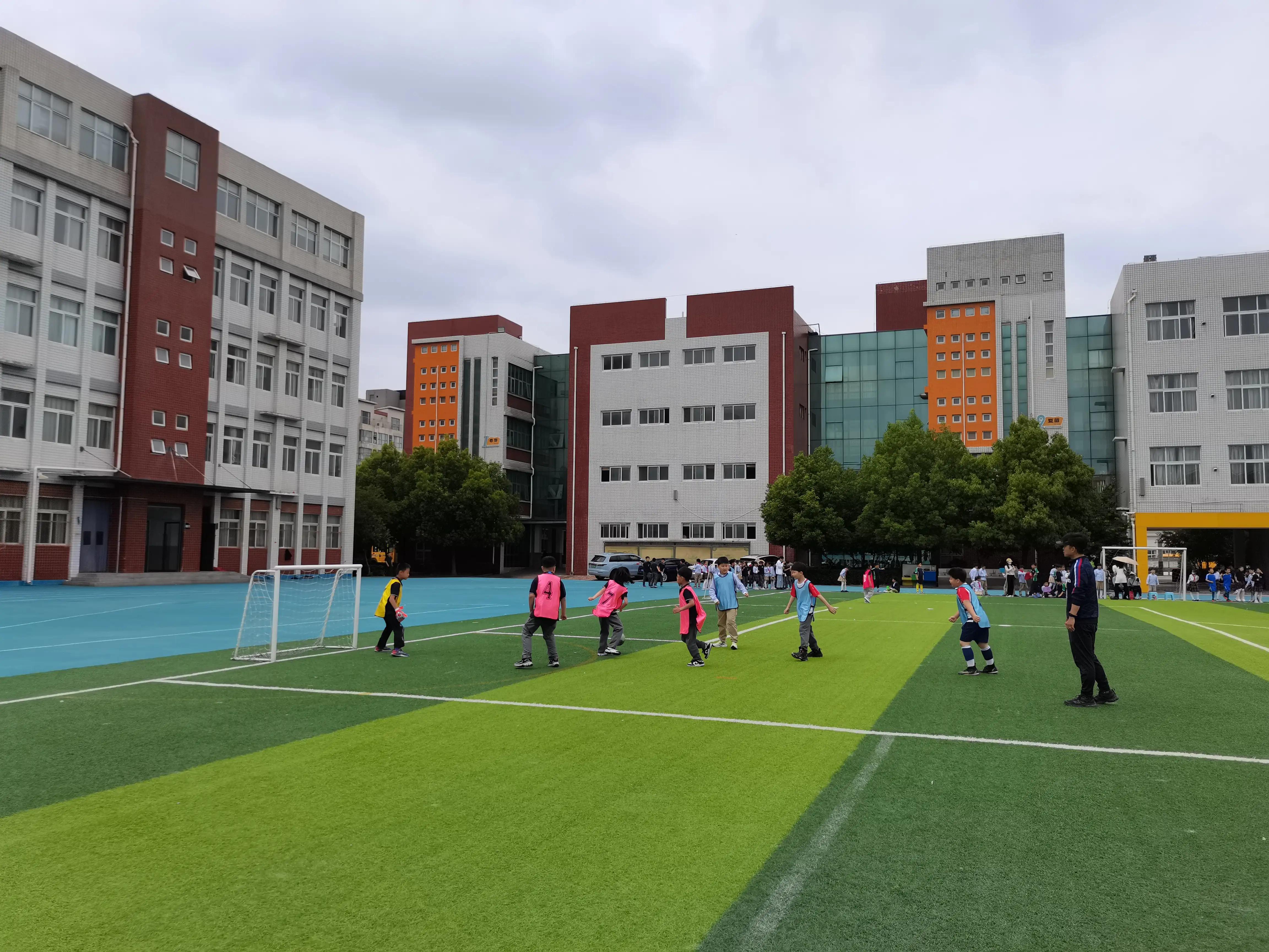 让生命充实而厚重,让生命充盈的方式