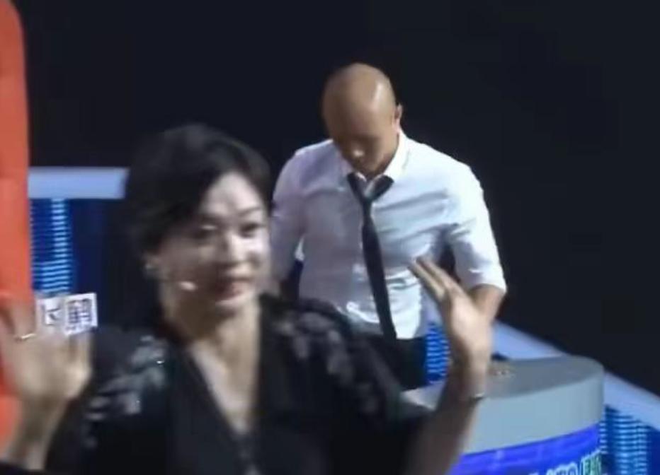 乐嘉酒后失态说了什么,乐嘉酒后失态前因后果