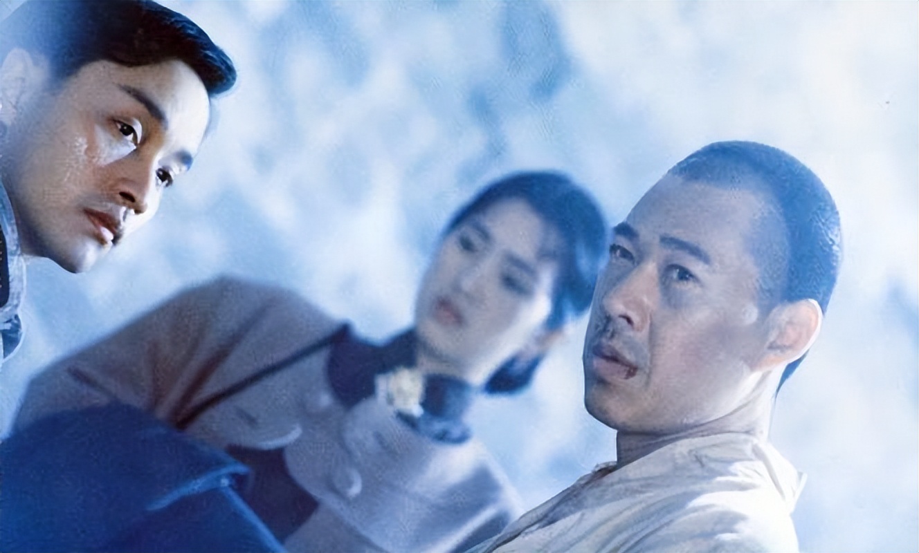 经典真实的庐山恋电影,庐山恋经典爱情电影