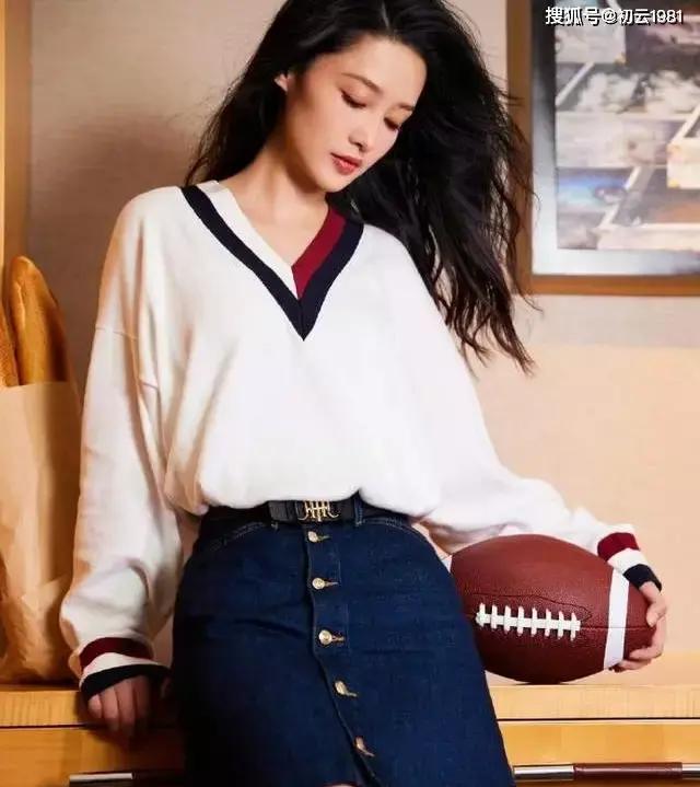 清新甜美李沁颜值演技俱佳,李沁清丽古装