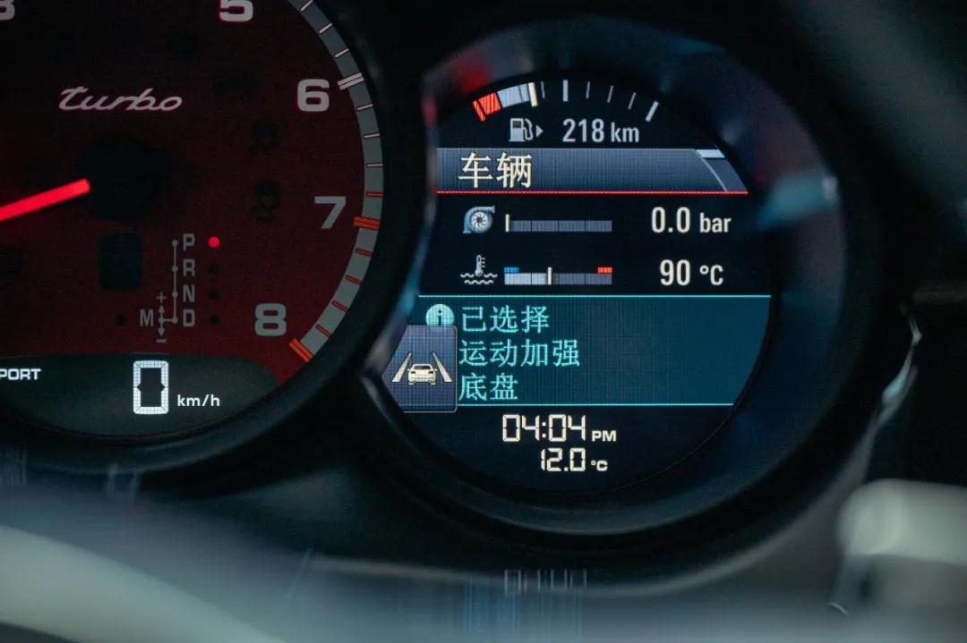 macan turbo二手车多少钱 (macan turbo 3.6t优缺点)