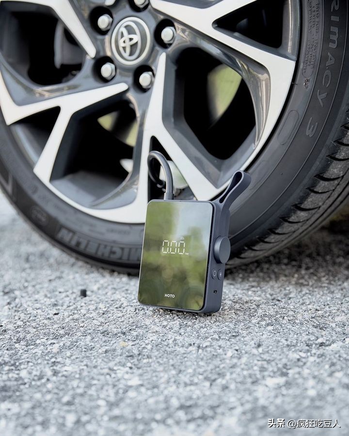 耐看且实用，精准测压且好收纳，HOTO小猴充气宝