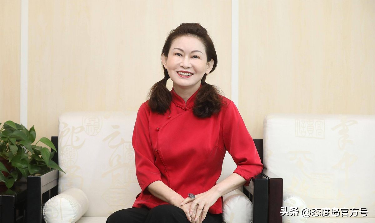 她将成本10元的东西卖到5000元，如今身价百亿掌控全球36%的市场