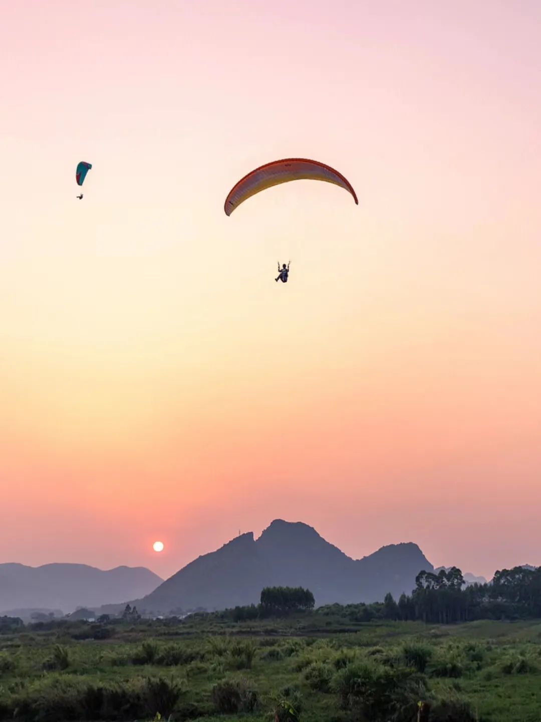 回到小县城朝九晚五,回到朝九晚五的心情说说