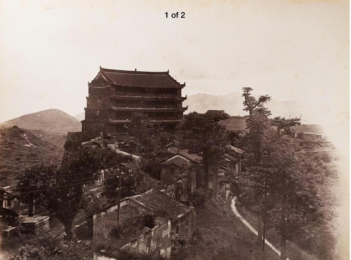 女子穿日军军服拍照被抓,女子身着日本侵华军装露脸