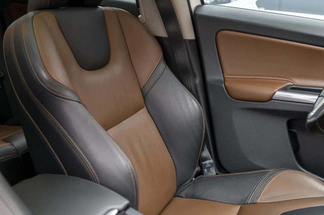 2010年沃尔沃xc60二手多少钱,杭州全款13万15年的沃尔沃xc60