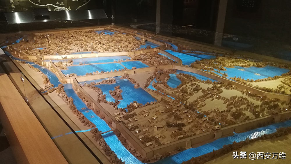 多媒体电子沙盘,实体沙盘与电子沙盘互动