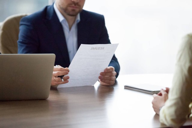 通过猎头找工作费用高,为什么觉得猎头公司招聘不靠谱