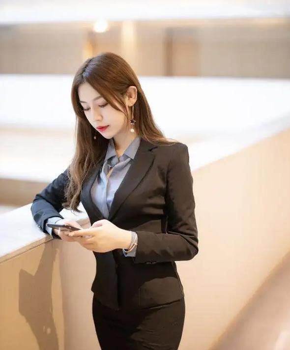 女孩子遇到职场性骚扰该怎么办,面对职场性骚扰该怎么办