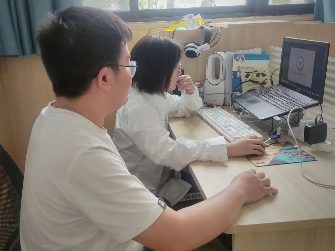 缁甸槼娑︾瀹為獙楂樹腑2021鍠滄姤,缁甸槼娑︾瀹為獙楂樹腑鍚堝敱姣旇禌