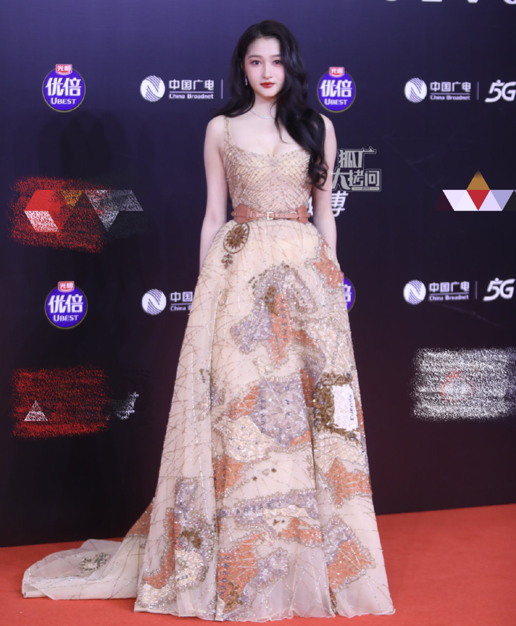 高定baby星空裙,高定裙倪妮