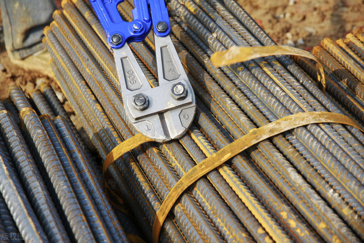 螺纹钢价格持续反弹,螺纹钢和热卷走势一致